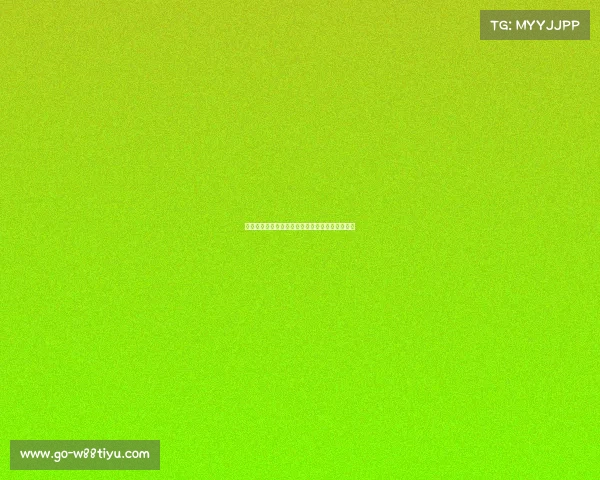 欧洲杯荣耀时刻！居勒尔赛后与家人一同庆祝晋级